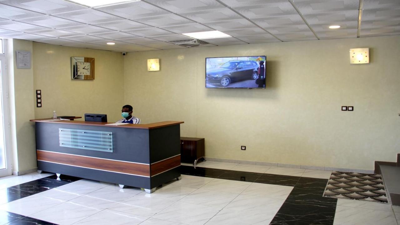 Benin City Center Hotel コトヌー エクステリア 写真