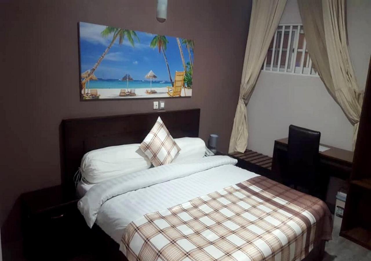 Benin City Center Hotel コトヌー エクステリア 写真